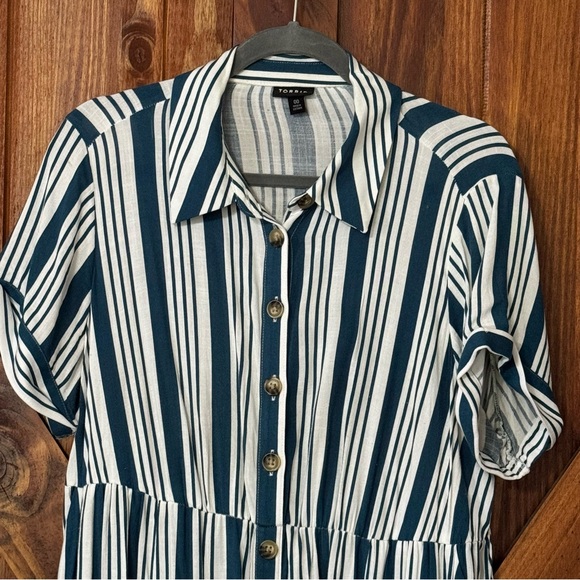 Torrid Maxi Rayon Slub Button Front Godet A-line Dress Strip Blue 00 - Picture 2 of 9